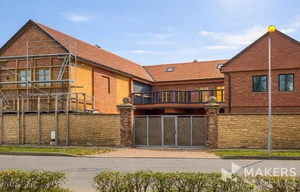 Family house for sale, 508m<sup>2</sup>, 807m<sup>2</sup> of land