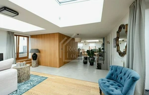 Apartment for rent, 4+kk - 3 bedrooms, 196m<sup>2</sup>