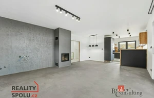 Family house for sale, 123m<sup>2</sup>, 900m<sup>2</sup> of land