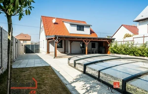 Family house for sale, 210m<sup>2</sup>, 1634m<sup>2</sup> of land