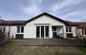 Family house for rent, 124m<sup>2</sup>, 324m<sup>2</sup> of land