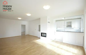 Family house for rent, 300m<sup>2</sup>, 820m<sup>2</sup> of land