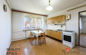 Family house for sale, 94m<sup>2</sup>, 874m<sup>2</sup> of land