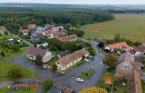 Family house for sale, 189m<sup>2</sup>, 1068m<sup>2</sup> of land