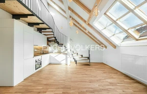 Apartment for rent, 5+kk - 4 bedrooms, 131m<sup>2</sup>