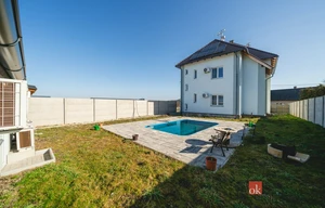 Apartment for rent, 4+1 - 3 bedrooms, 115m<sup>2</sup>