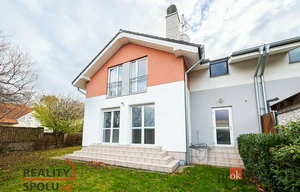 Family house for sale, 145m<sup>2</sup>, 449m<sup>2</sup> of land