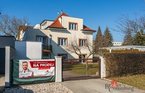 Family house for sale, 203m<sup>2</sup>, 508m<sup>2</sup> of land