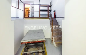 Warehouse for rent, 140m<sup>2</sup>