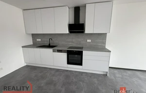 Apartment for rent, 4+kk - 3 bedrooms, 80m<sup>2</sup>