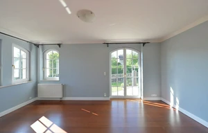 Family house for rent, 300m<sup>2</sup>, 1450m<sup>2</sup> of land