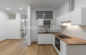 Apartment for rent, 3+kk - 2 bedrooms, 75m<sup>2</sup>