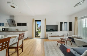 Family house for sale, 154m<sup>2</sup>, 646m<sup>2</sup> of land