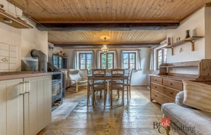 Country house for sale, 140m<sup>2</sup>, 1132m<sup>2</sup> of land