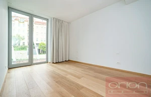 Apartment for rent, 4+kk - 3 bedrooms, 207m<sup>2</sup>