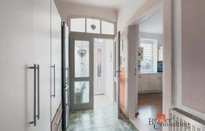 Family house for sale, 146m<sup>2</sup>, 715m<sup>2</sup> of land