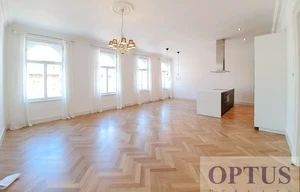 Apartment for rent, 5+kk - 4 bedrooms, 172m<sup>2</sup>