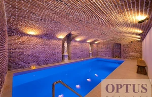 Apartment for rent, 5 bedrooms +, 218m<sup>2</sup>