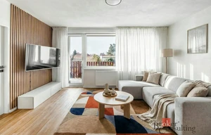 Family house for sale, 220m<sup>2</sup>, 170m<sup>2</sup> of land