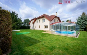 Villa for rent, 290m<sup>2</sup>, 745m<sup>2</sup> of land