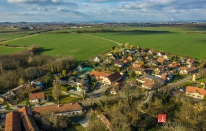 Family house for sale, 291m<sup>2</sup>, 735m<sup>2</sup> of land