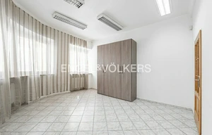 Apartment for rent, 4+1 - 3 bedrooms, 165m<sup>2</sup>
