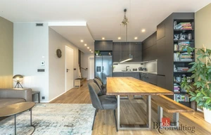 Family house for sale, 122m<sup>2</sup>, 325m<sup>2</sup> of land