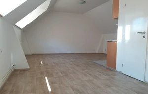 Apartment for rent, 1+KK - Studio, 33m<sup>2</sup>