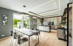 Family house for rent, 237m<sup>2</sup>, 1224m<sup>2</sup> of land