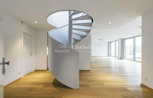 Apartment for rent, 4+kk - 3 bedrooms, 211m<sup>2</sup>