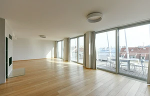 Apartment for rent, 4+kk - 3 bedrooms, 322m<sup>2</sup>