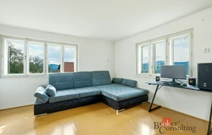 Family house for sale, 232m<sup>2</sup>, 1423m<sup>2</sup> of land