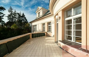 Apartment for rent, 5 bedrooms +, 300m<sup>2</sup>