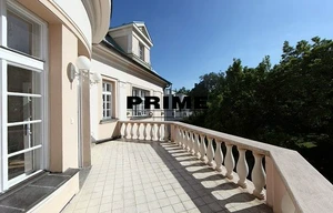 Apartment for rent, 5 bedrooms +, 270m<sup>2</sup>