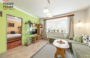 Family house for sale, 209m<sup>2</sup>, 276m<sup>2</sup> of land