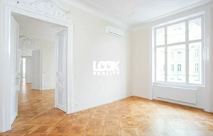 Office for rent, 319m<sup>2</sup>