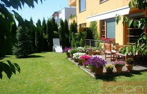 Family house for rent, 350m<sup>2</sup>, 358m<sup>2</sup> of land