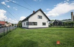 Family house for sale, 160m<sup>2</sup>, 758m<sup>2</sup> of land