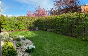 Apartment for rent, 4+kk - 3 bedrooms, 99m<sup>2</sup>