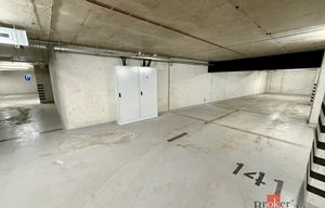 Parking space for rent, 19m<sup>2</sup>