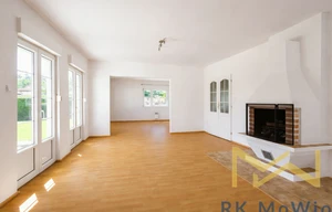 Villa for rent, 365m<sup>2</sup>, 539m<sup>2</sup> of land