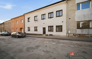 Family house for sale, 367m<sup>2</sup>, 341m<sup>2</sup> of land