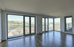 Apartment for sale, 4+kk - 3 bedrooms, 192m<sup>2</sup>