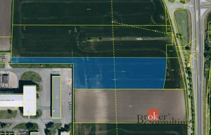 Field for sale, 8453m<sup>2</sup>