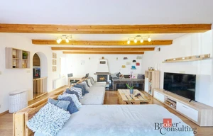 Family house for sale, 220m<sup>2</sup>, 402m<sup>2</sup> of land