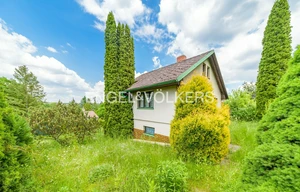 Cottage for sale, 95m<sup>2</sup>, 449m<sup>2</sup> of land