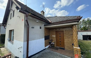 Family house for sale, 144m<sup>2</sup>, 639m<sup>2</sup> of land