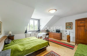 Multigenerational home for rent, 196m<sup>2</sup>, 382m<sup>2</sup> of land