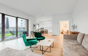 Apartment for rent, 5+kk - 4 bedrooms, 225m<sup>2</sup>