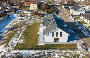 Family house for sale, 143m<sup>2</sup>, 418m<sup>2</sup> of land